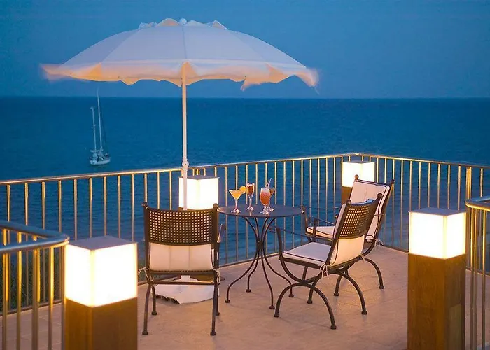 Otel Regina Dell' Acqua Skala (Kefalonia)