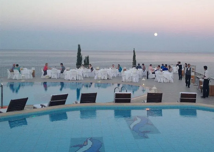 Regina Dell' Acqua Otel Skala (Kefalonia)