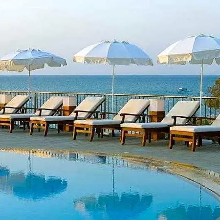 فندق Regina Dell' Acqua 5*
