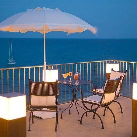 Hotel Regina Dell' Acqua Skala (Kefalonia)